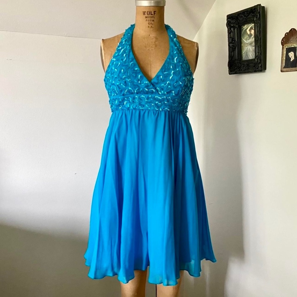 Betsey Johnson Sequin Halter Formal Dress Prom Size 8